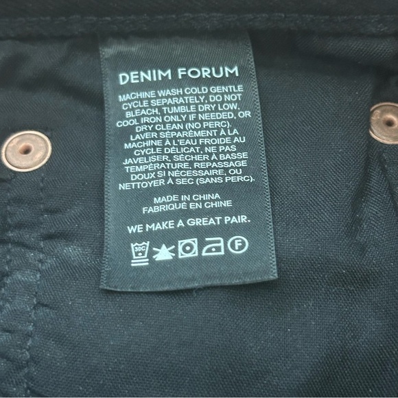 Aritzia Denim Forum The Bonet High Rise Loose Distressed Jeans Women’s 25 Black - Picture 12 of 12